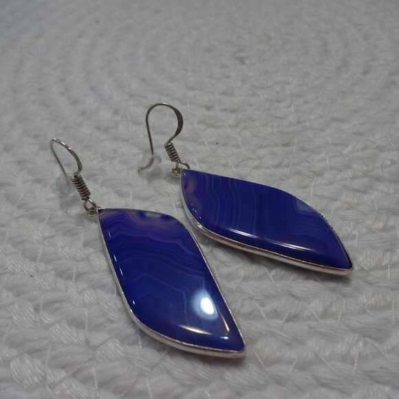 Stunning PURPLE BOTSWANA AGATE Handmade Sterling 925 Dangle Earrings #859C - Picture 3 of 3